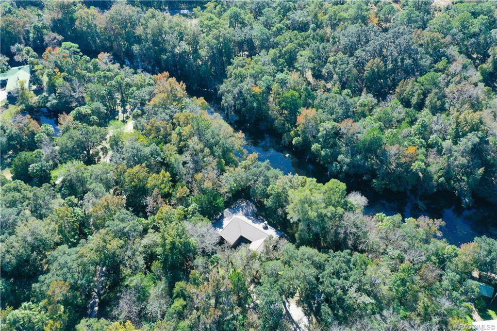 82 Young Drive - Photo 1