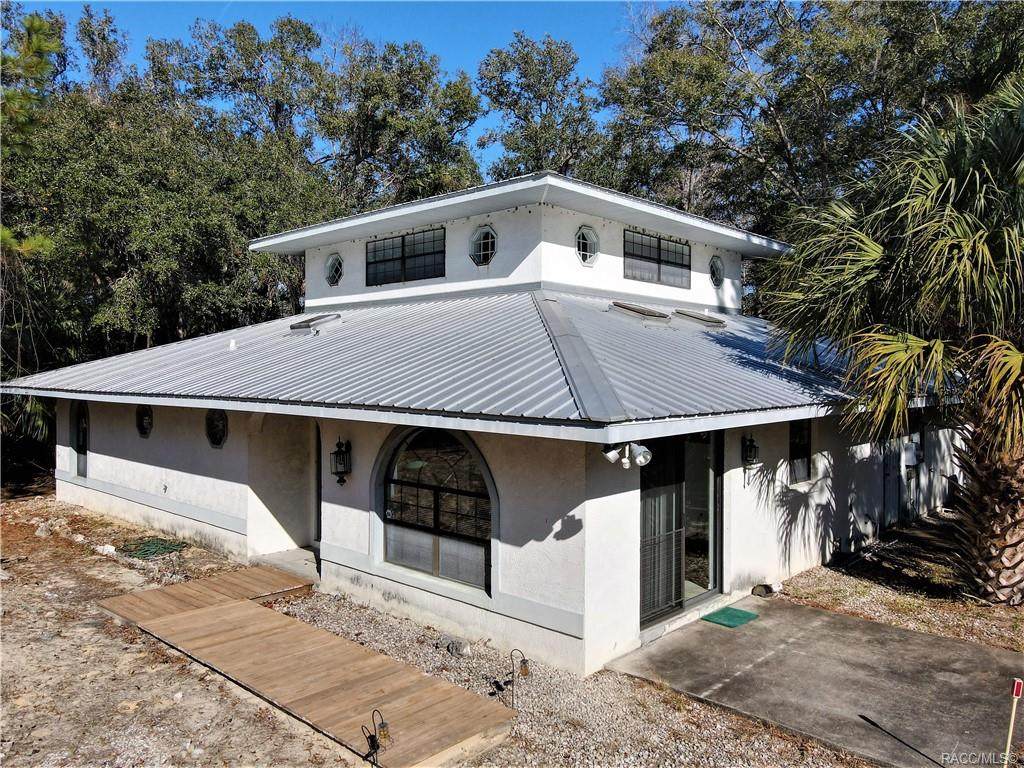 15833 River Road - Photo 1