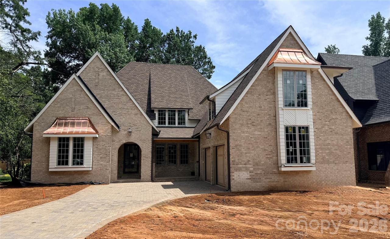 110 Hunter Lane - Photo 1