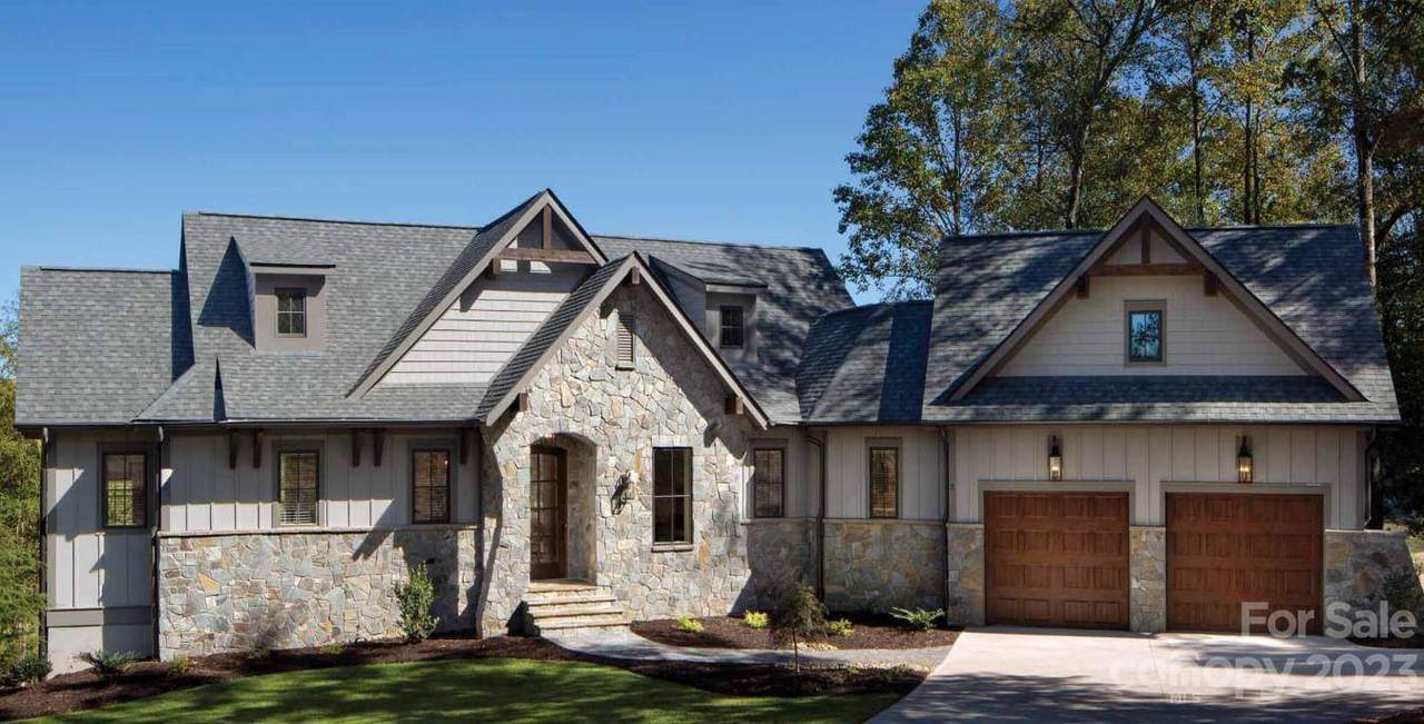 28 Spruce Lane - Photo 1