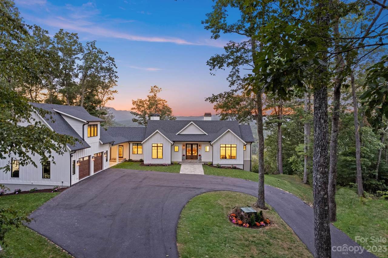 501 High Road Overlook, Hendersonville, NC 28739 (4050332) Modern