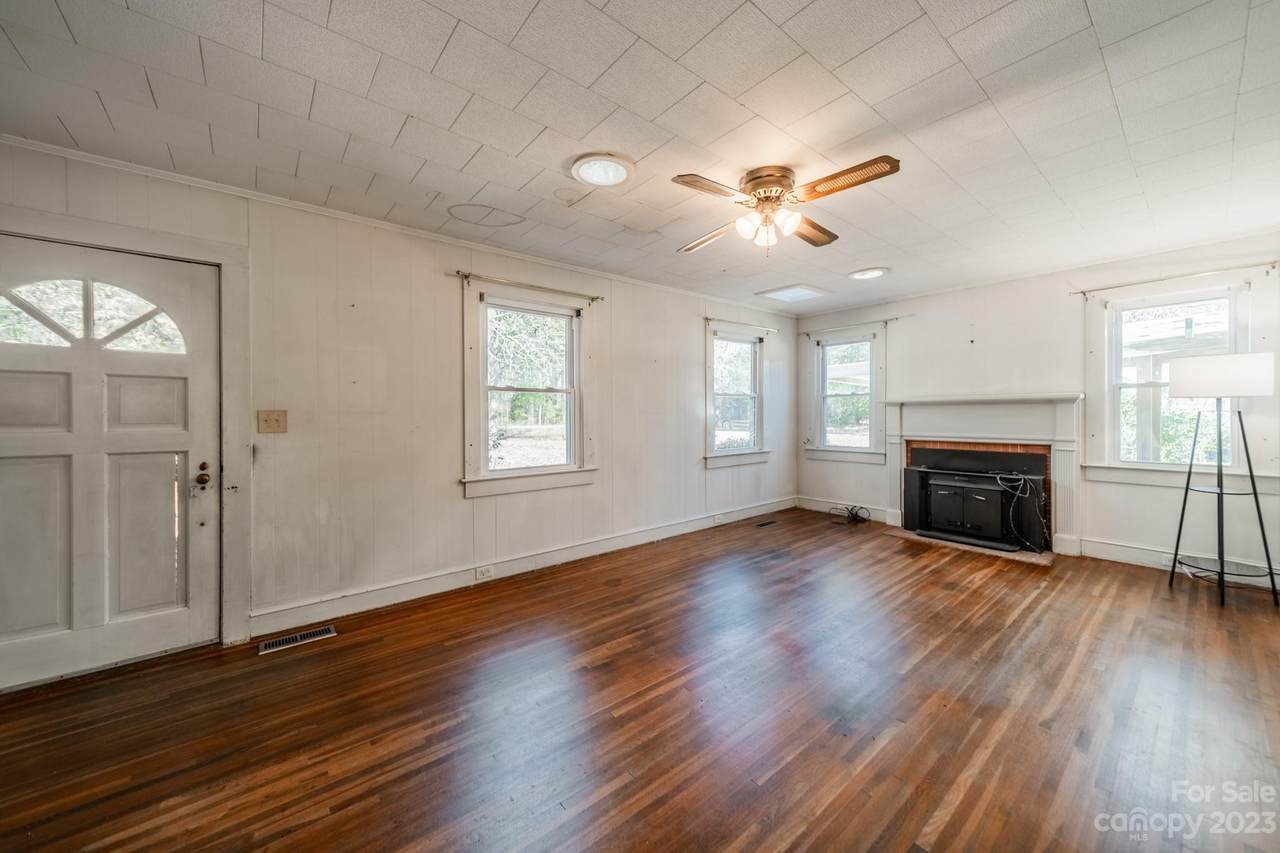 10516 Hambright Road, Huntersville, NC 28078 (4084605) MartinGroup