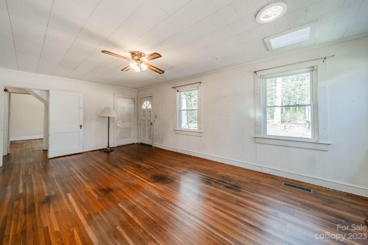 10516 Hambright Road, Huntersville, NC 28078 (4084605) MartinGroup