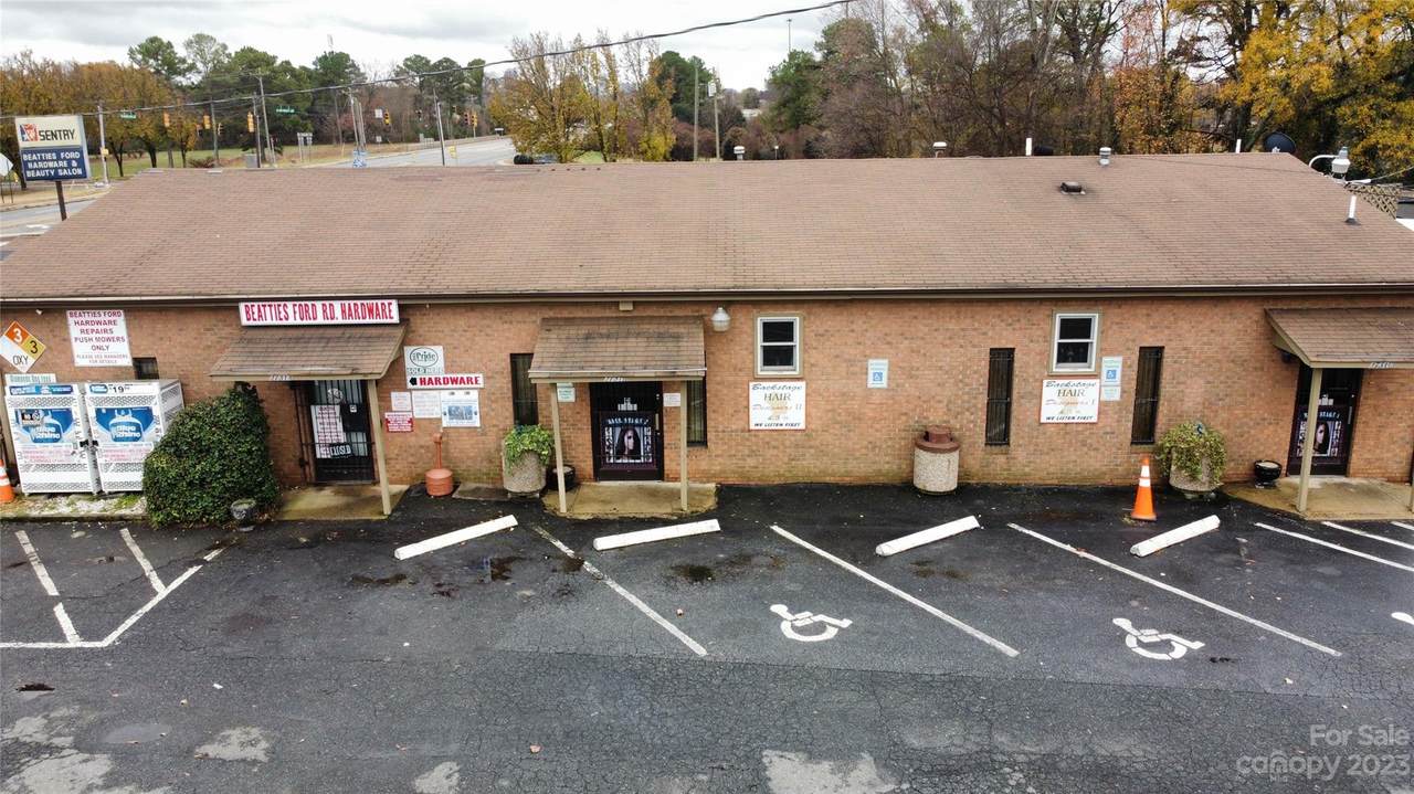 2731 Beatties Ford Road - Photo 1