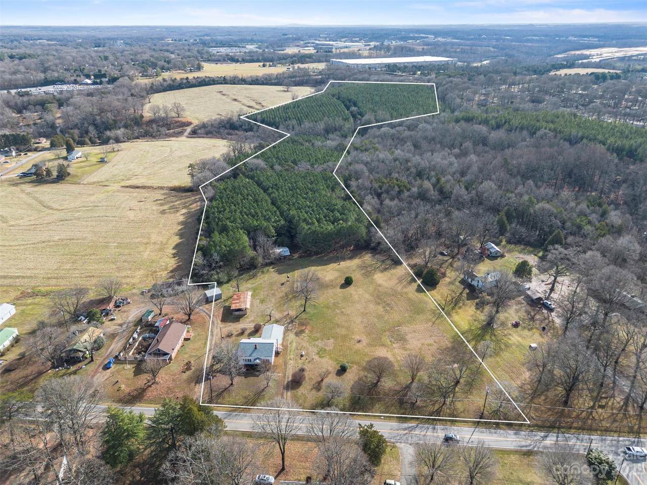 678 Turnersburg Highway - Photo 1