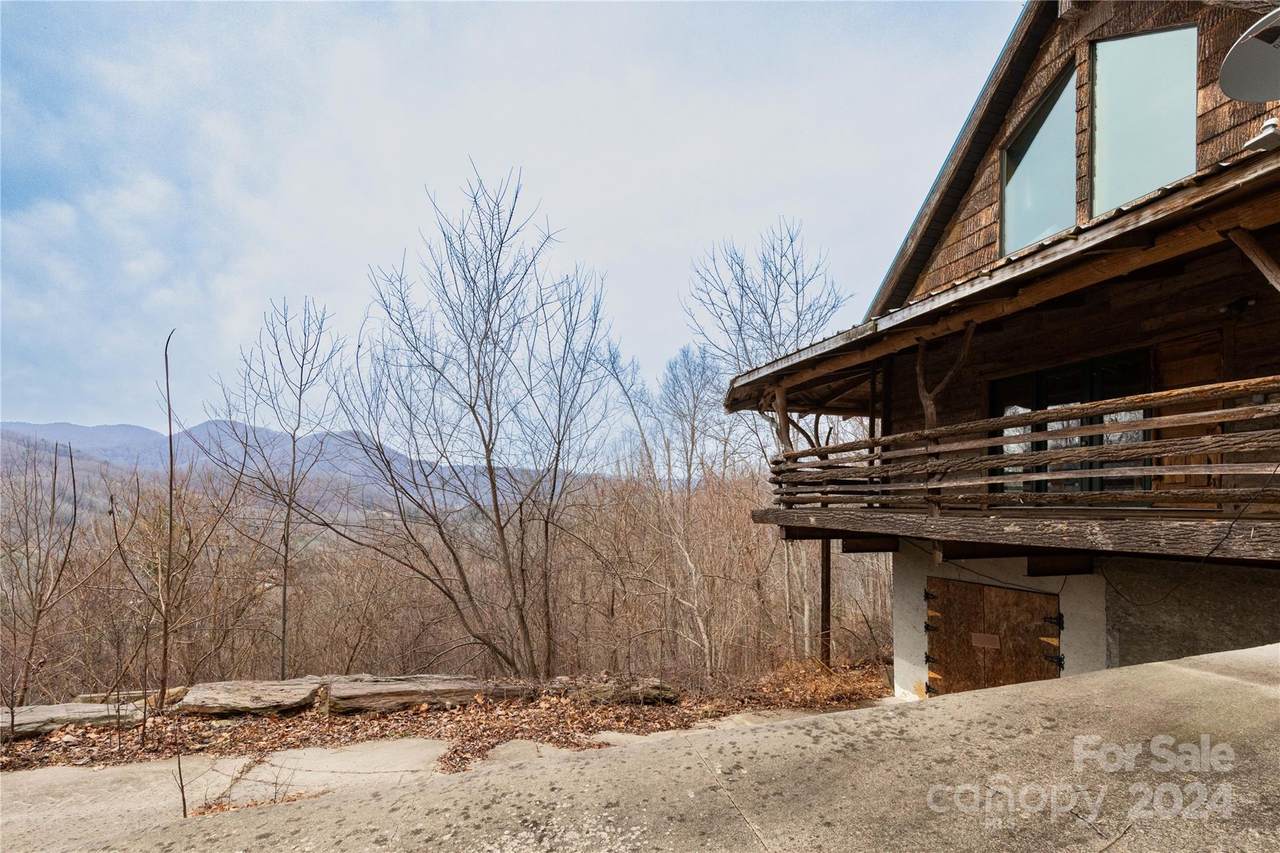298 Turkey Creek Road - Photo 1
