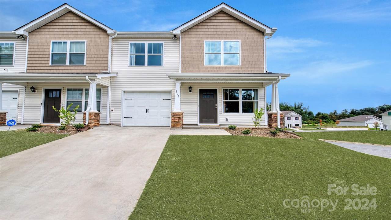 51 Clear Creek Lane - Photo 1
