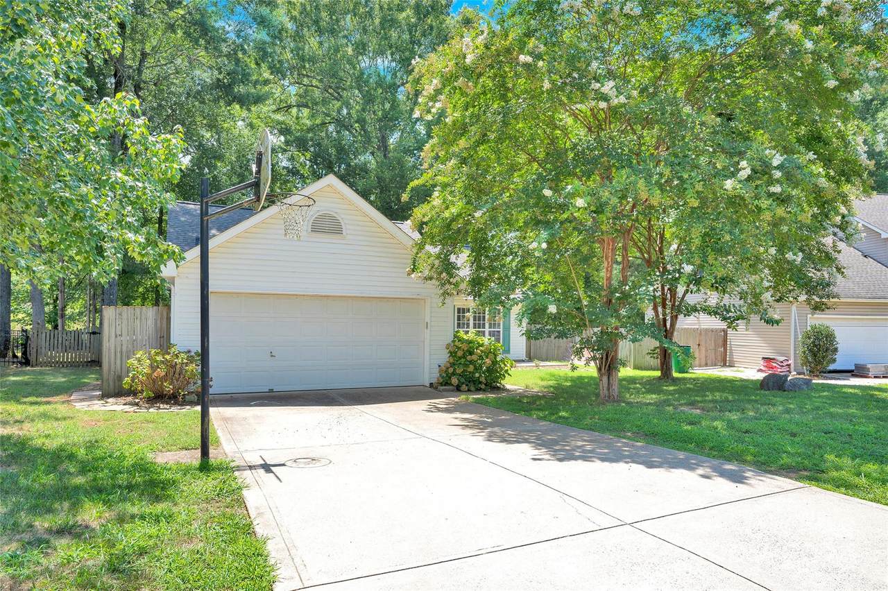 6236 Old Corral Street - Photo 1