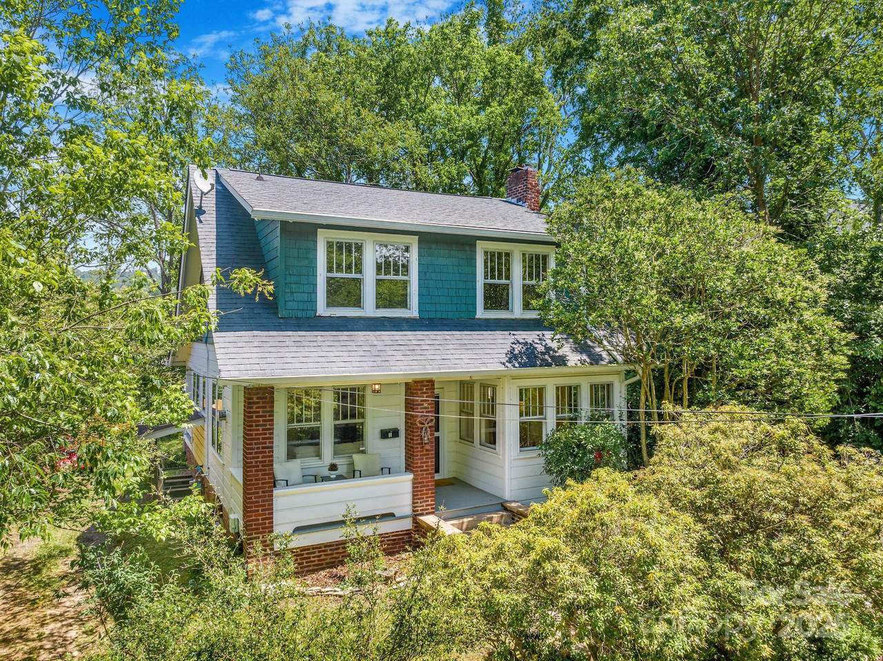 1 Woodlawn Avenue - Photo 1