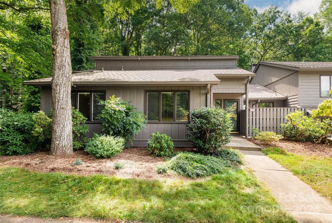 721 Crowfields Lane - Photo 1