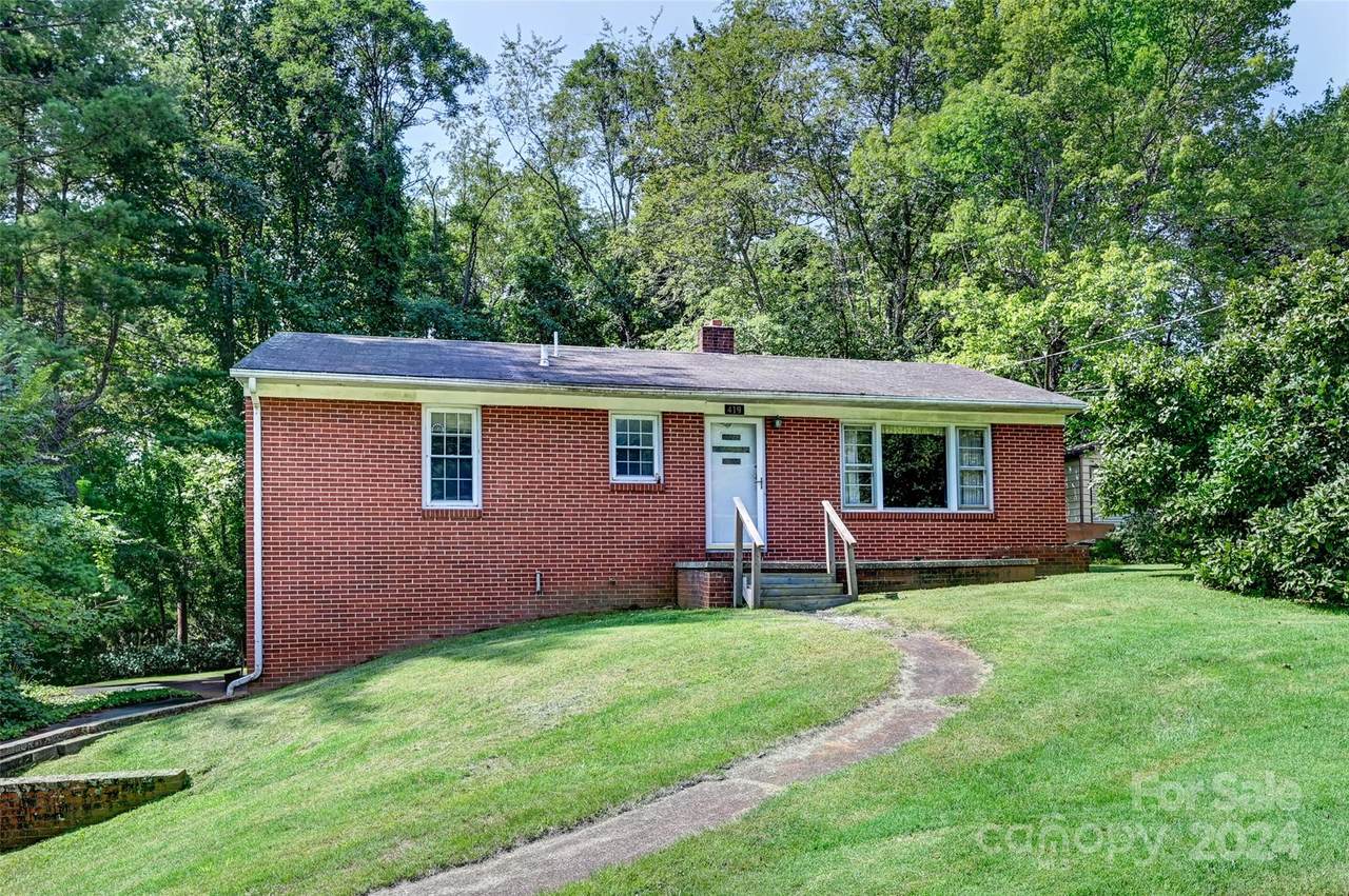 419 Monte Vista Road - Photo 1