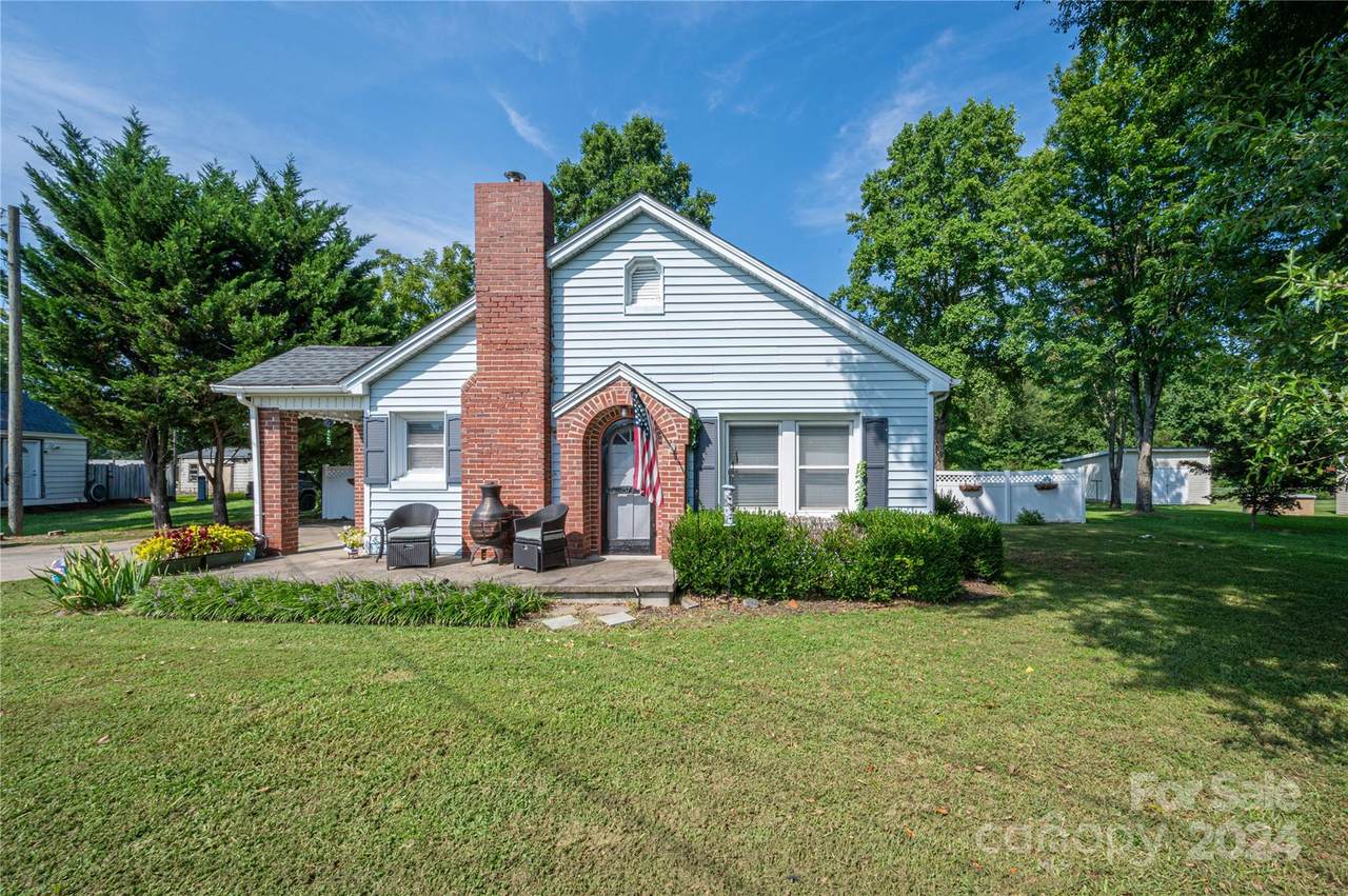 1537 Piedmont Avenue - Photo 1