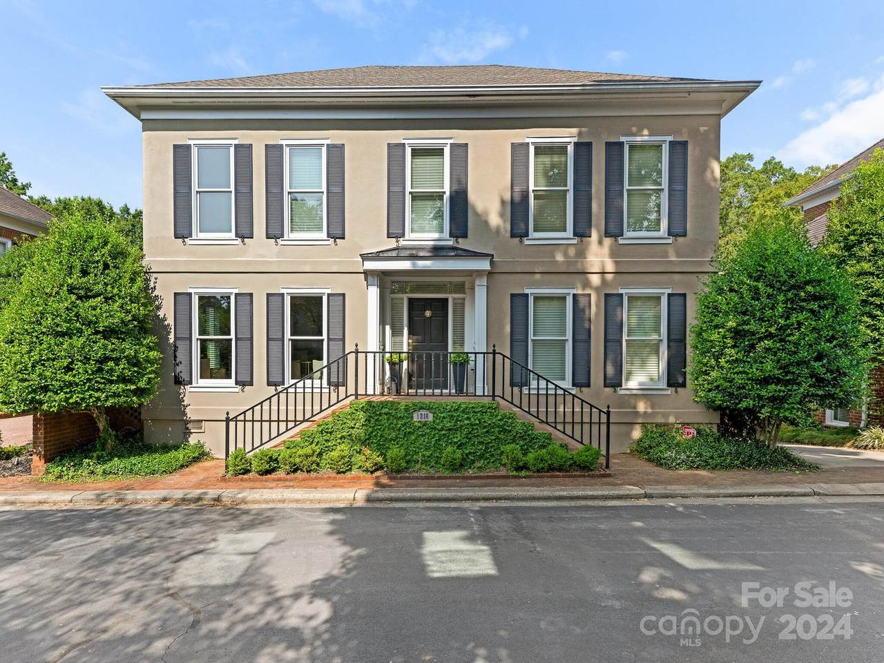 1218 Wareham Court - Photo 1
