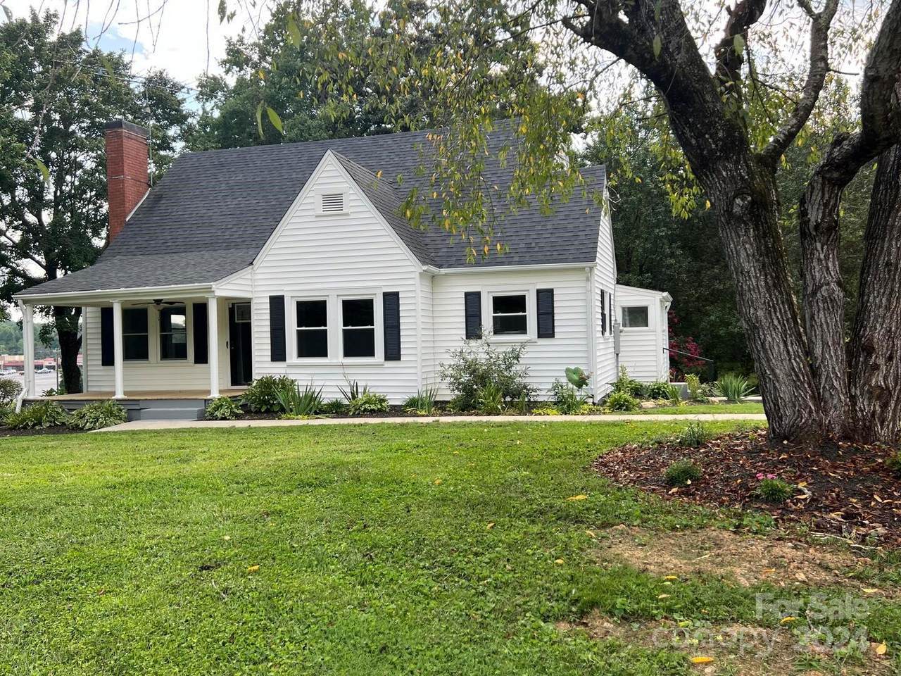 105 Grassy Creek Drive - Photo 1