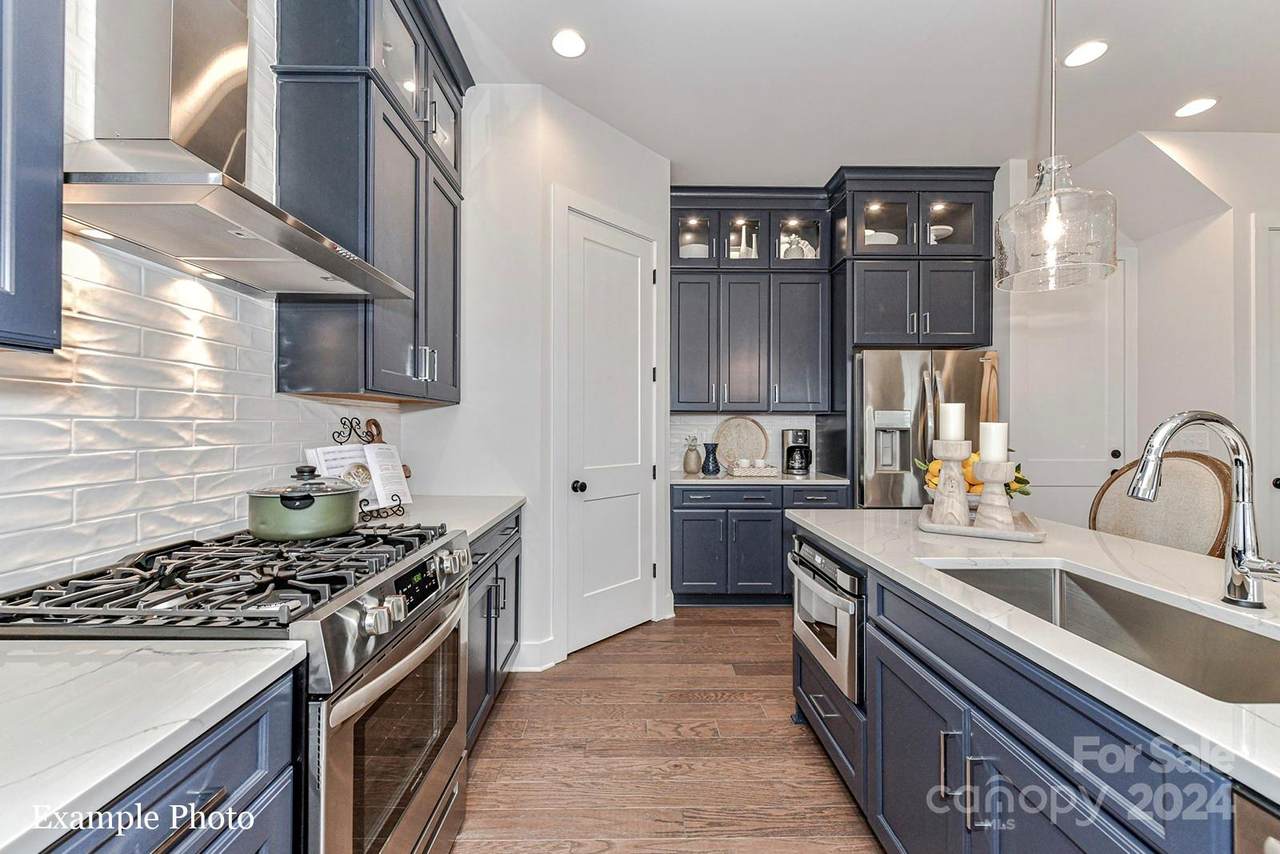 3008 Endhaven Terraces Lane - Photo 1