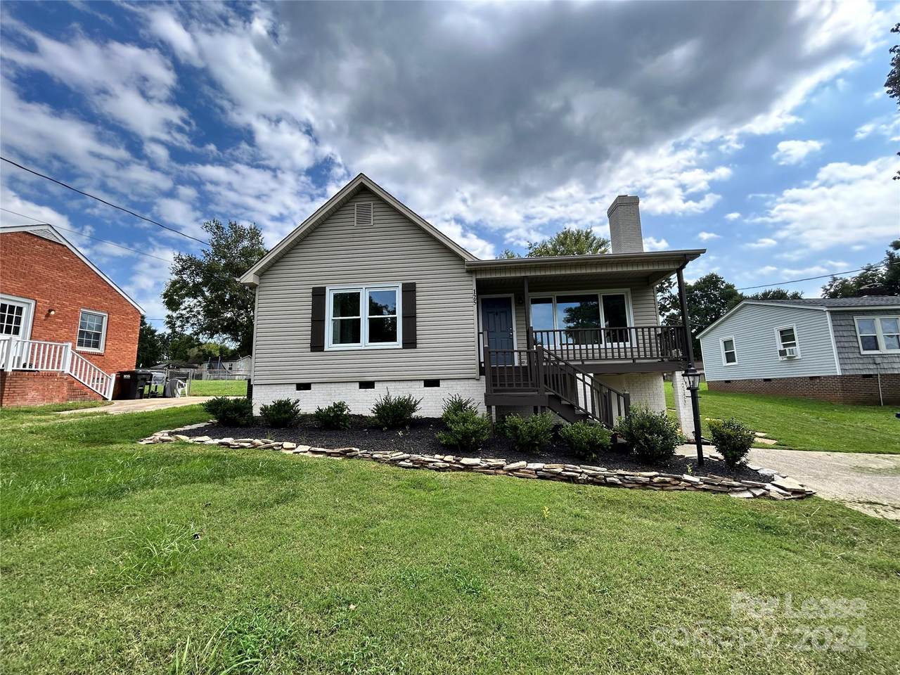 125 Marina Lane - Photo 1