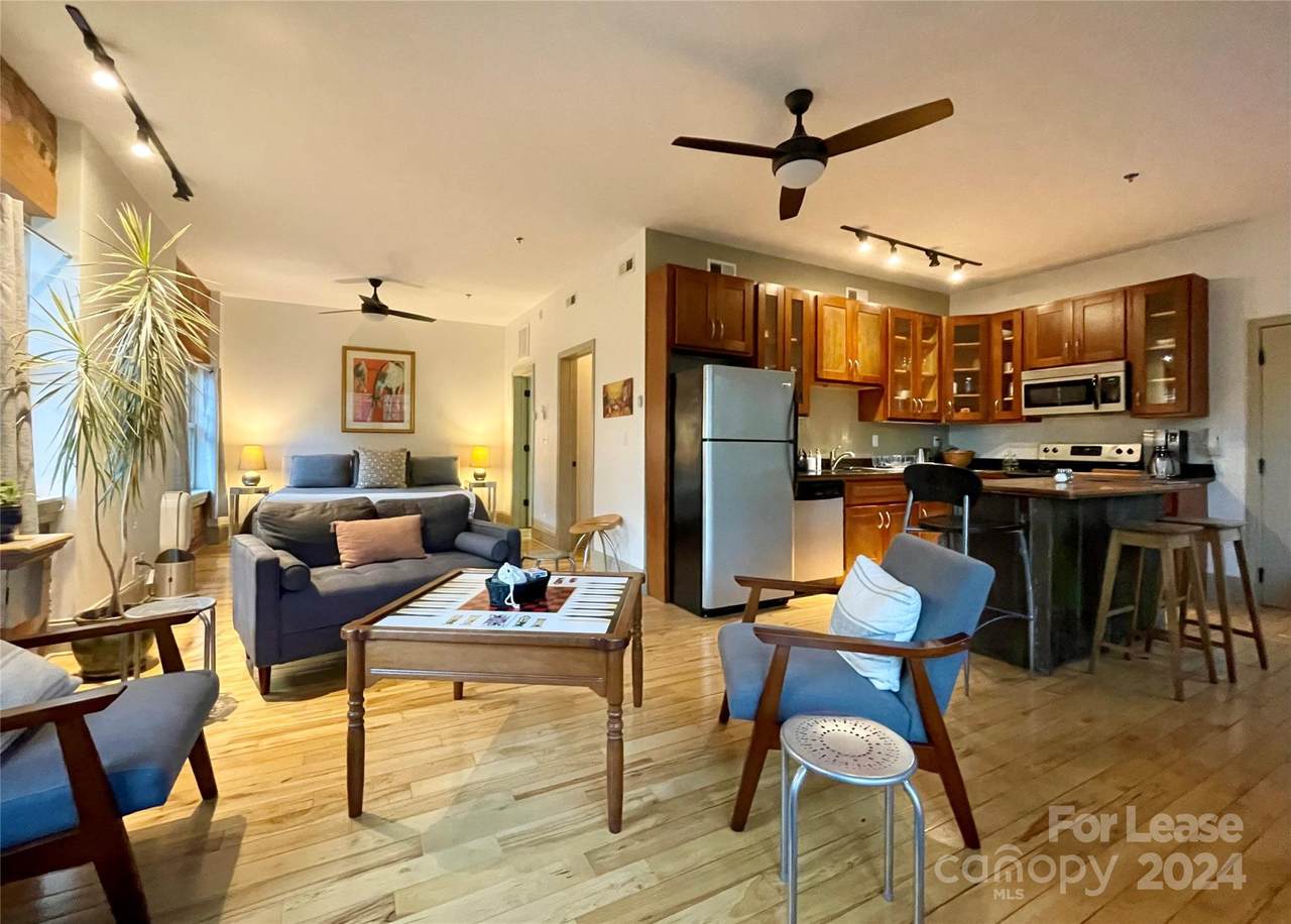 5 Walnut Street - Photo 1