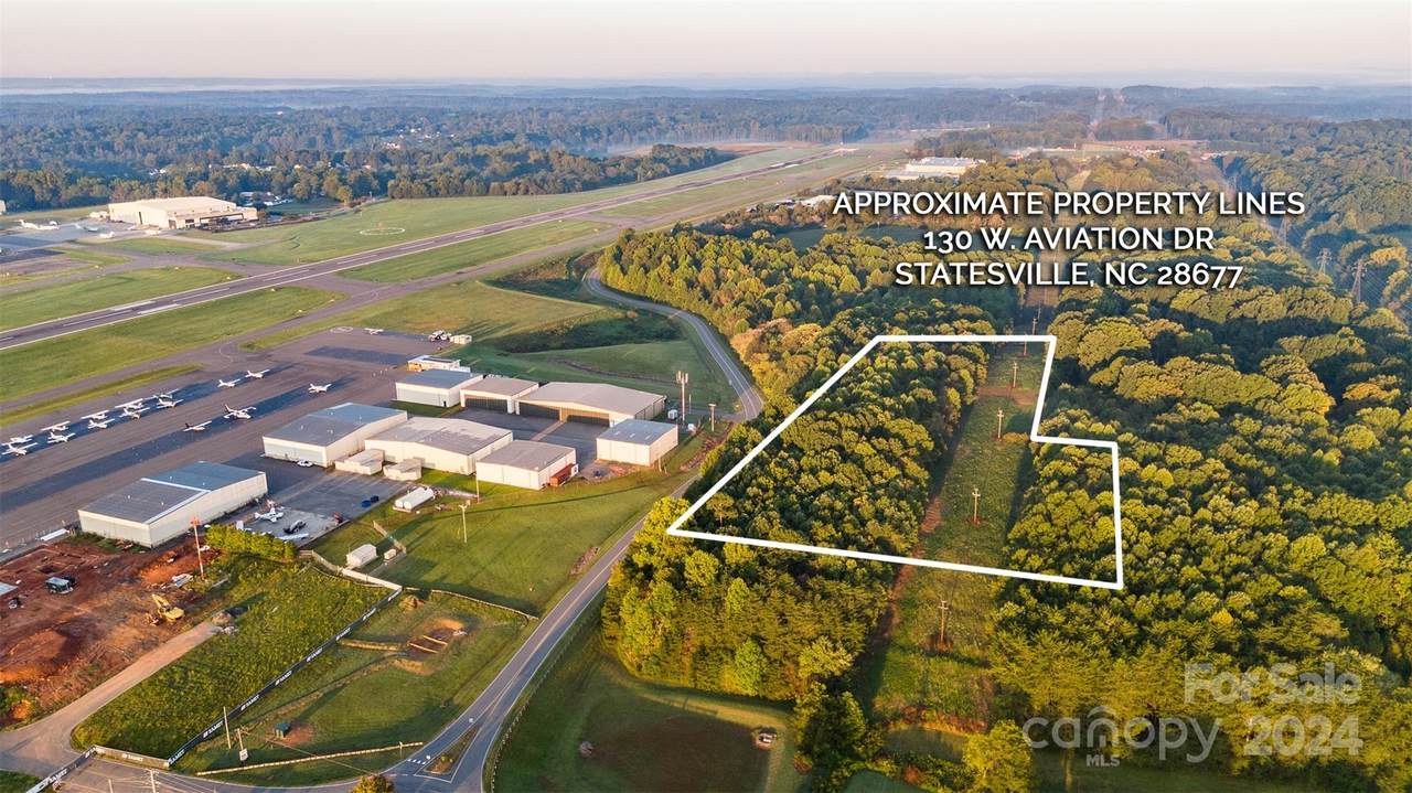 130 Aviation Drive - Photo 1