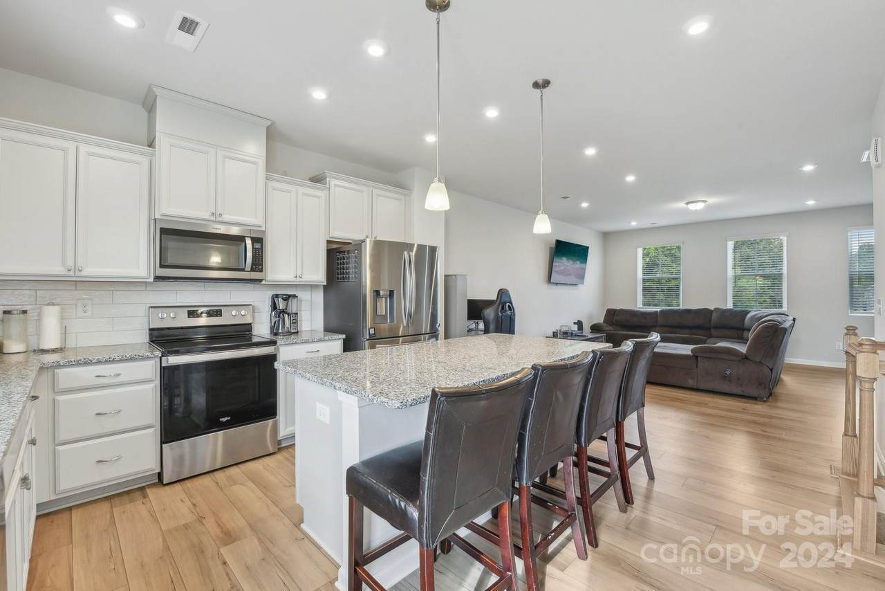 1134 Keydet Drive - Photo 1