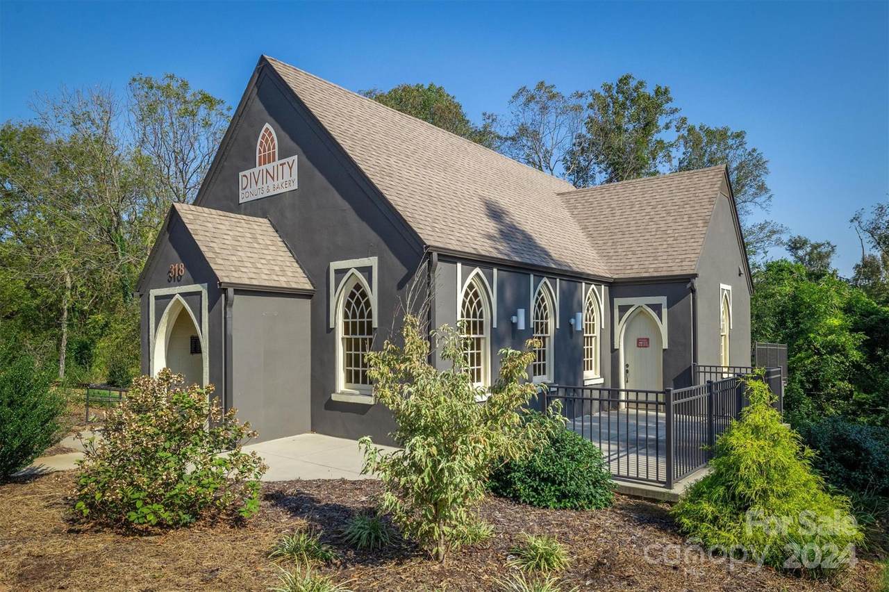 318 Bouchelle Street - Photo 1