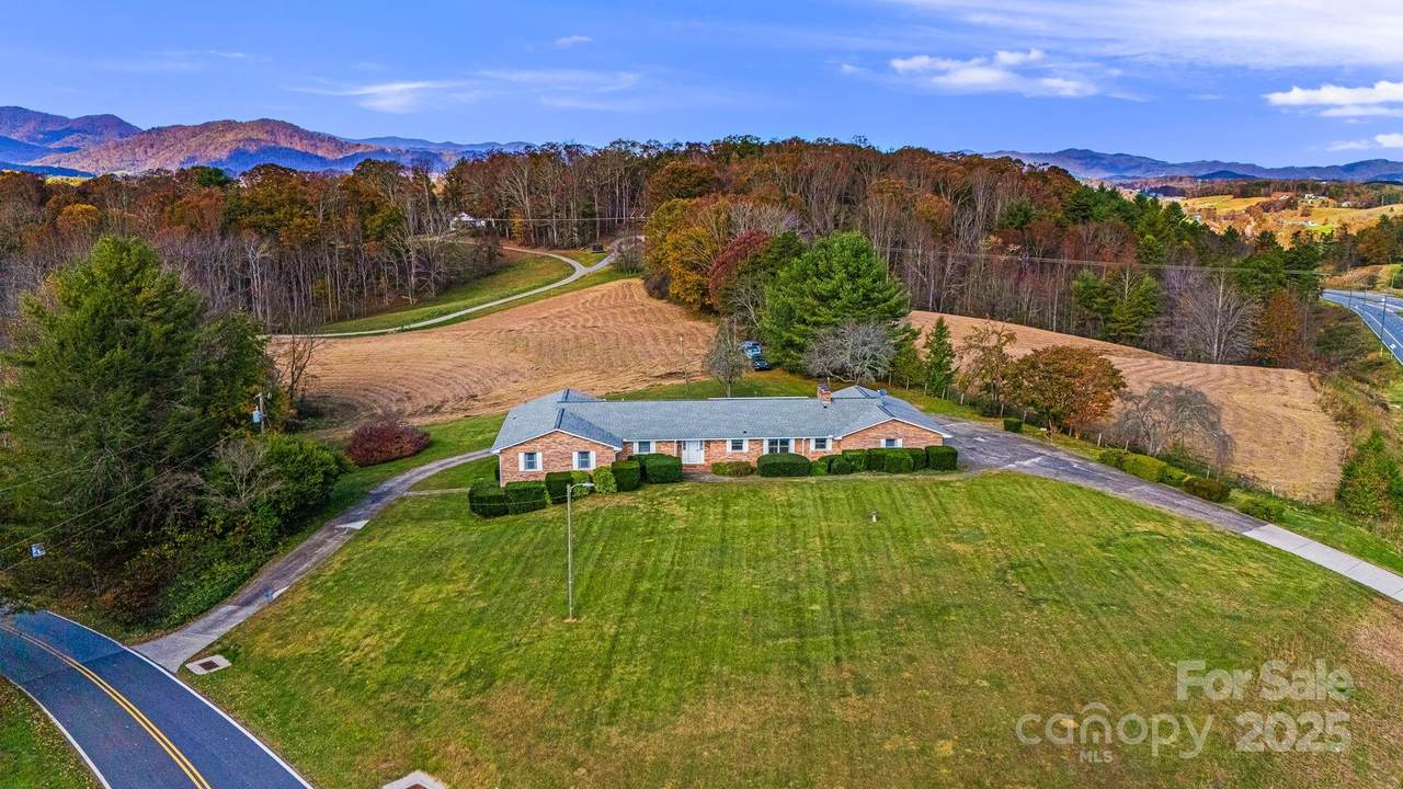 7 Brookshire Road - Photo 1