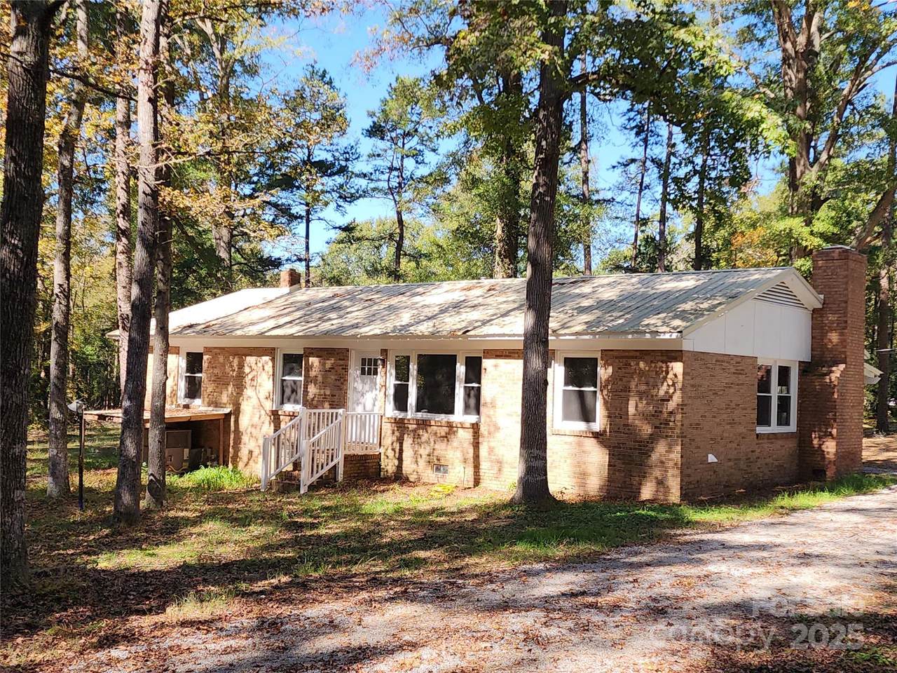 1216 Stallion Lane - Photo 1