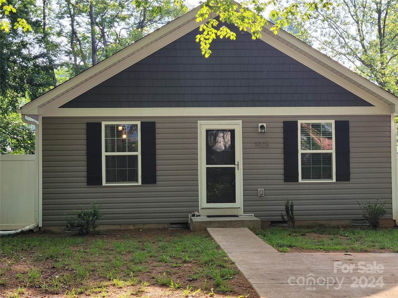 1025 Old Charlotte Road - Photo 1