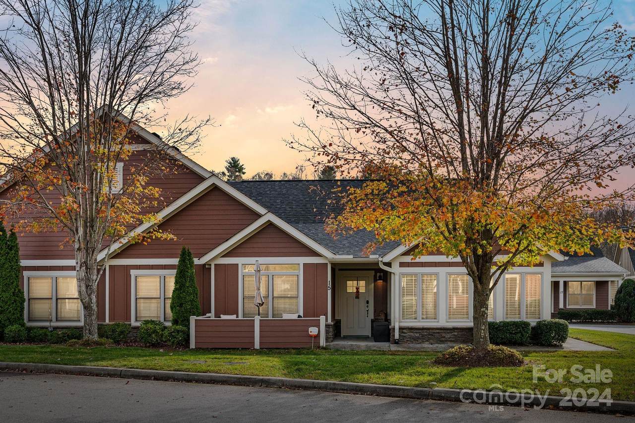 15 Westfield Way - Photo 1