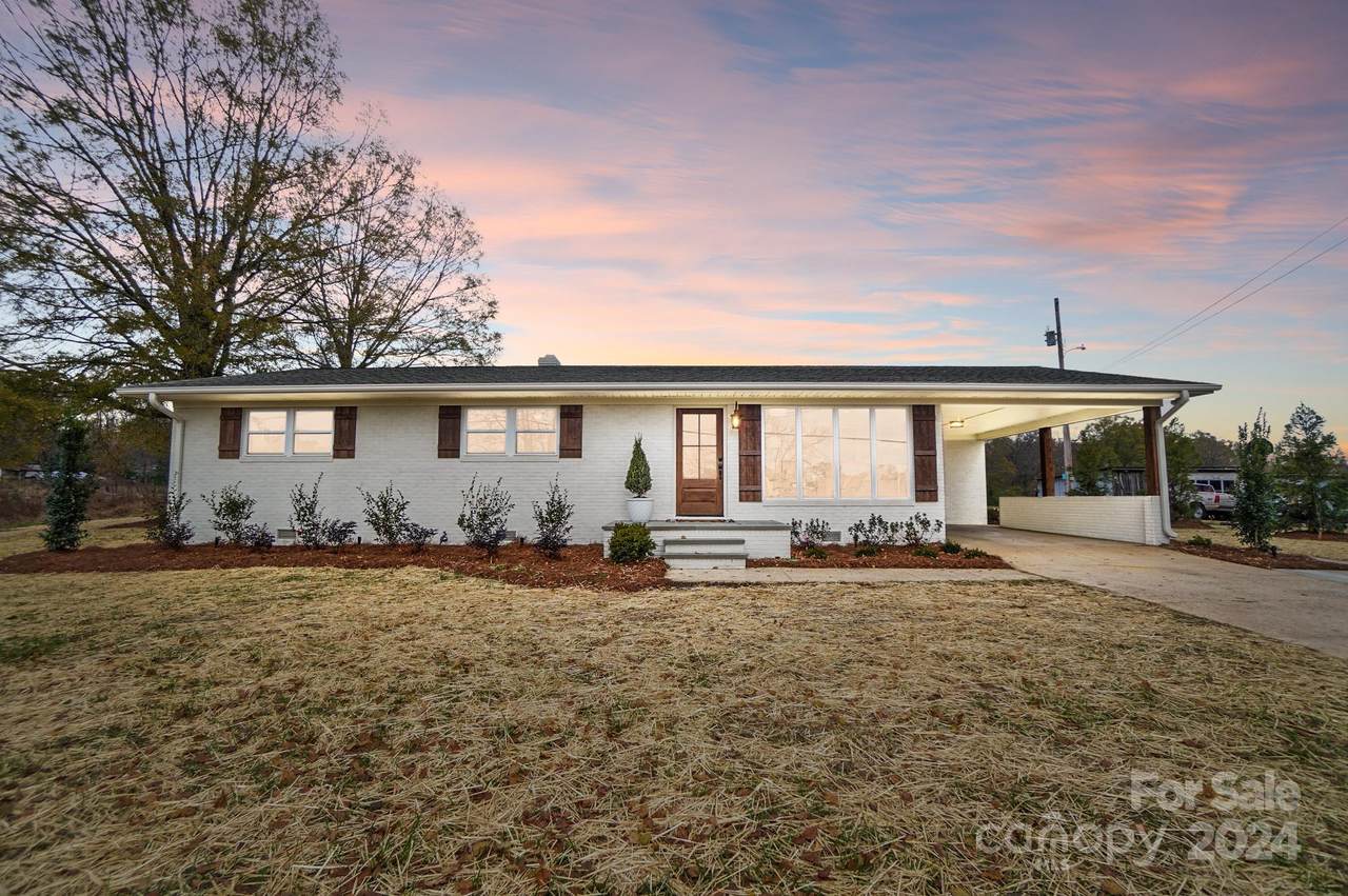 28461 Canton Road - Photo 1