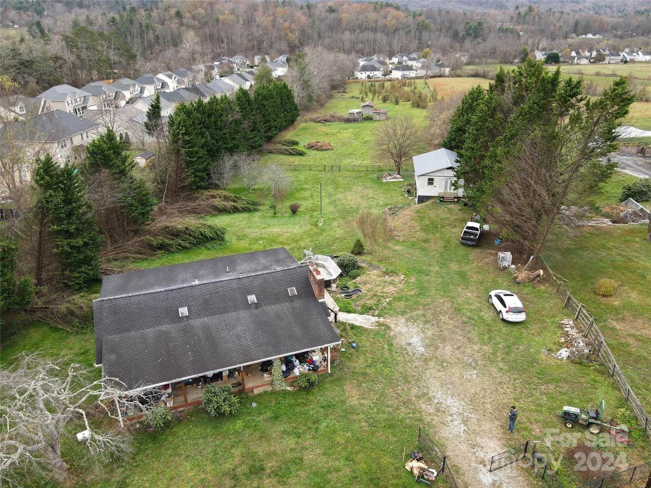 408 Hoopers Creek Road - Photo 1