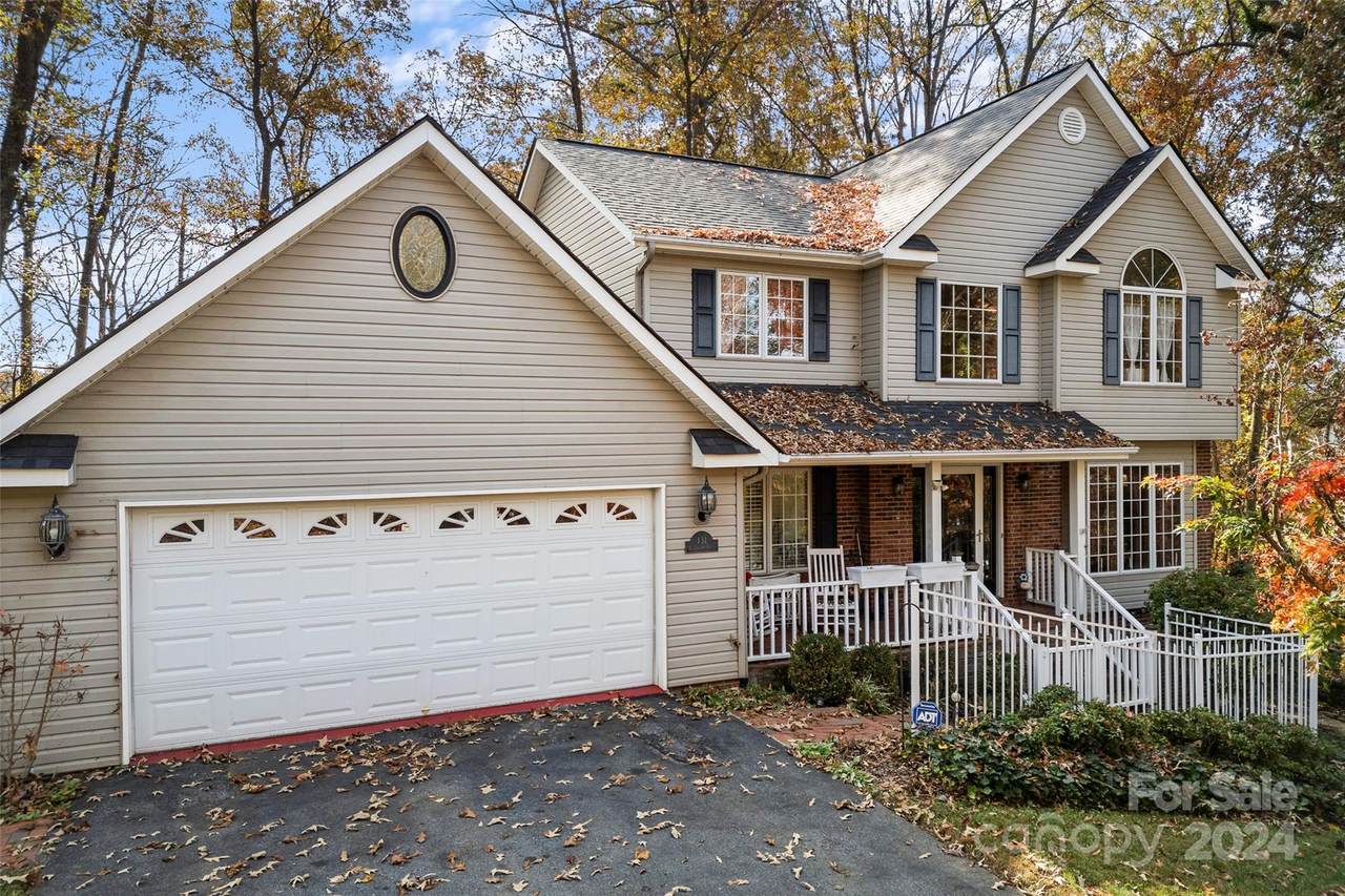 131 Caldonia Drive - Photo 1