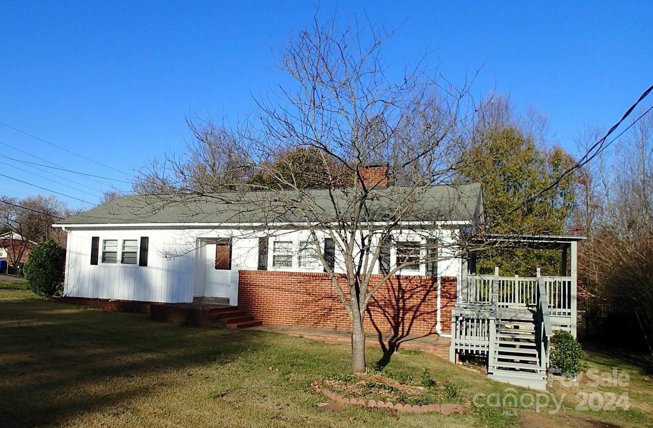 216 Tanner Street - Photo 1