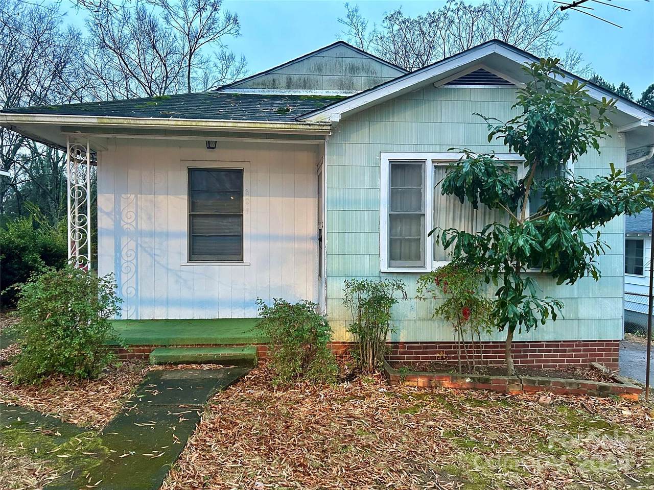 601 Sherman Street - Photo 1