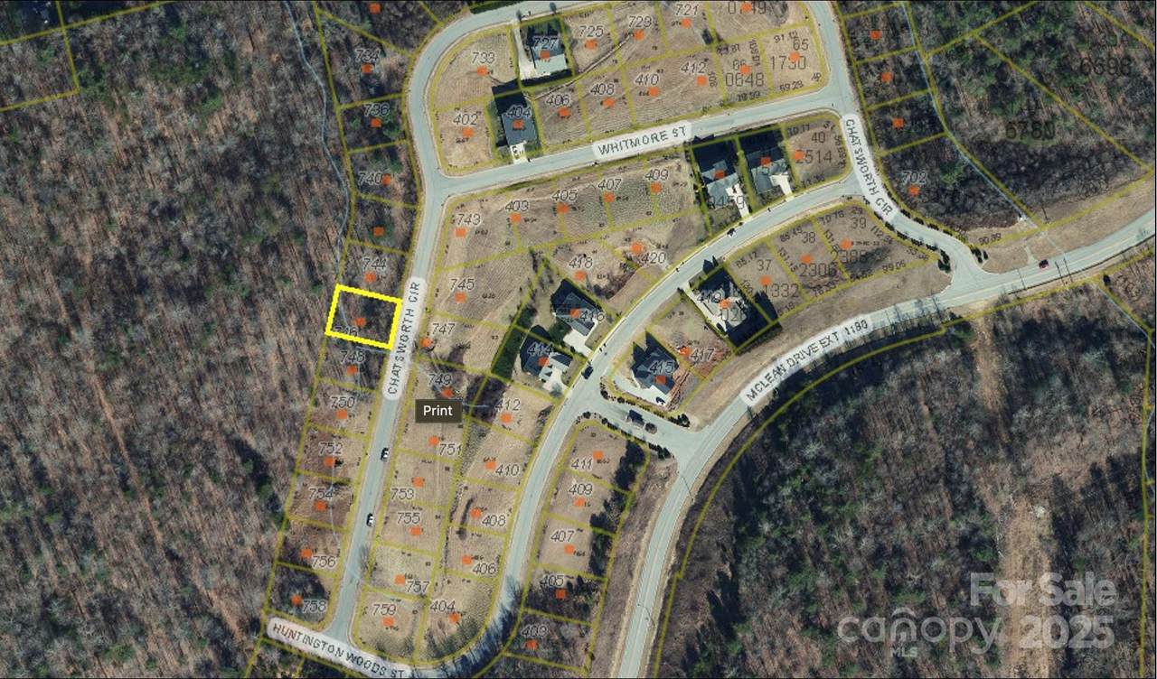 746 Chatsworth Circle - Photo 1