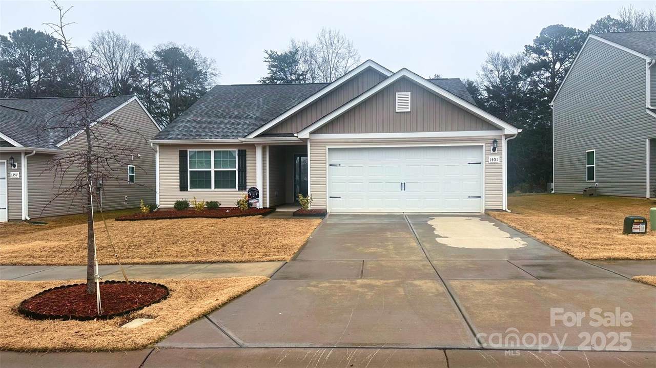 1401 Nia Road - Photo 1