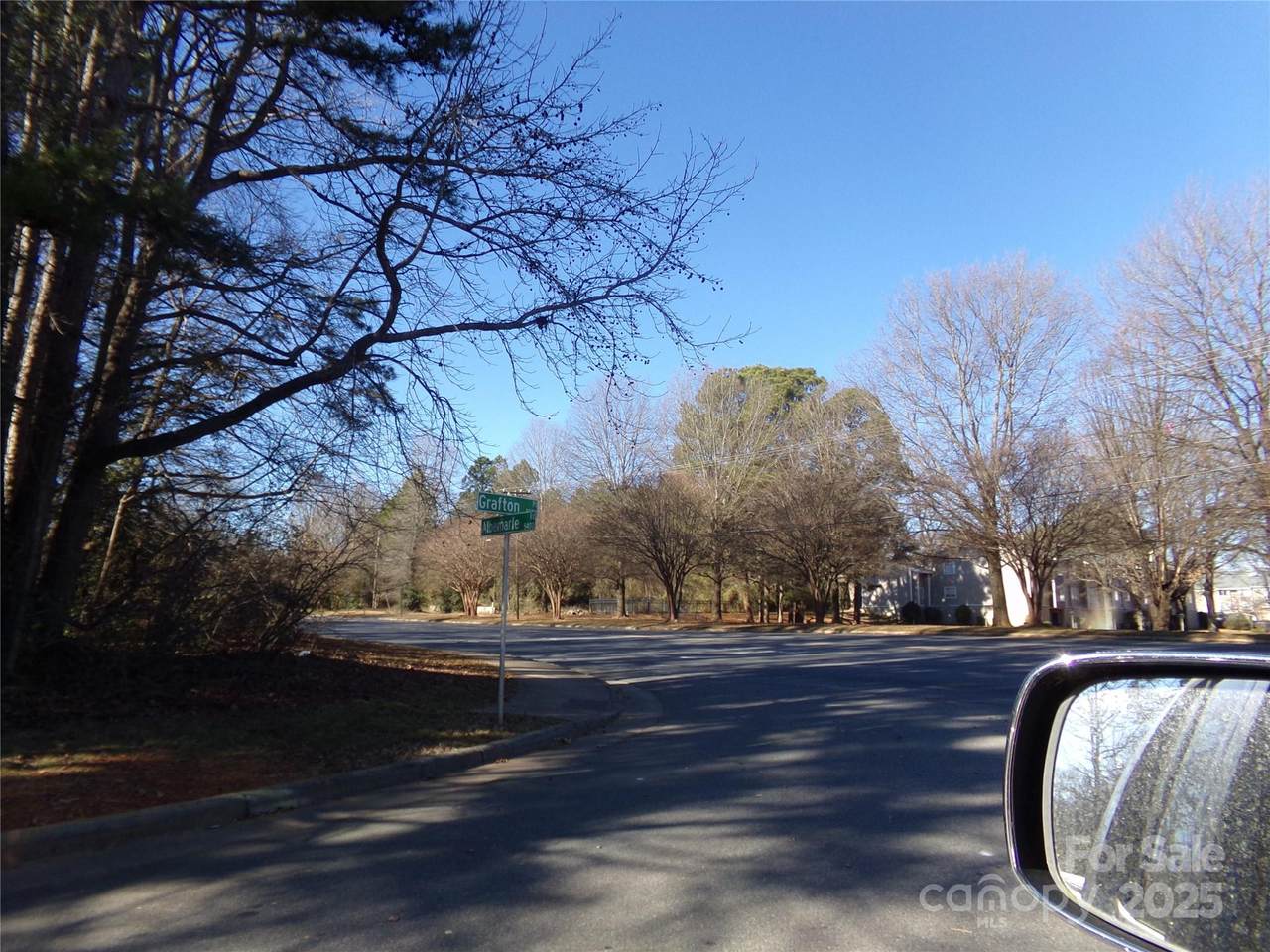 5514 Grafton Place - Photo 1