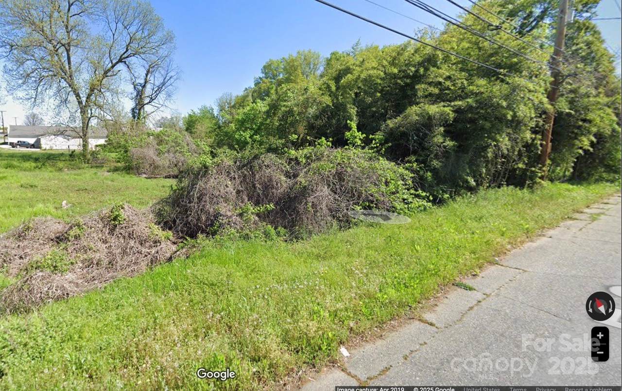 520 Second Avenue - Photo 1