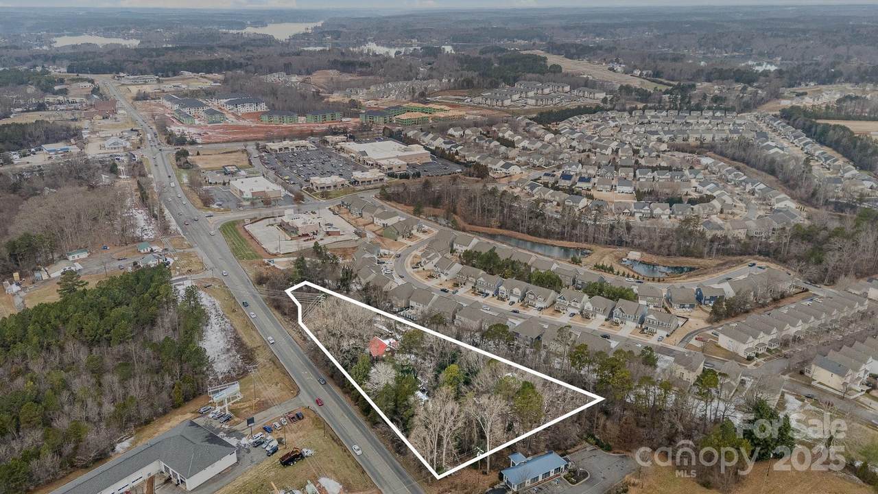 882 & 890 River Highway - Photo 1