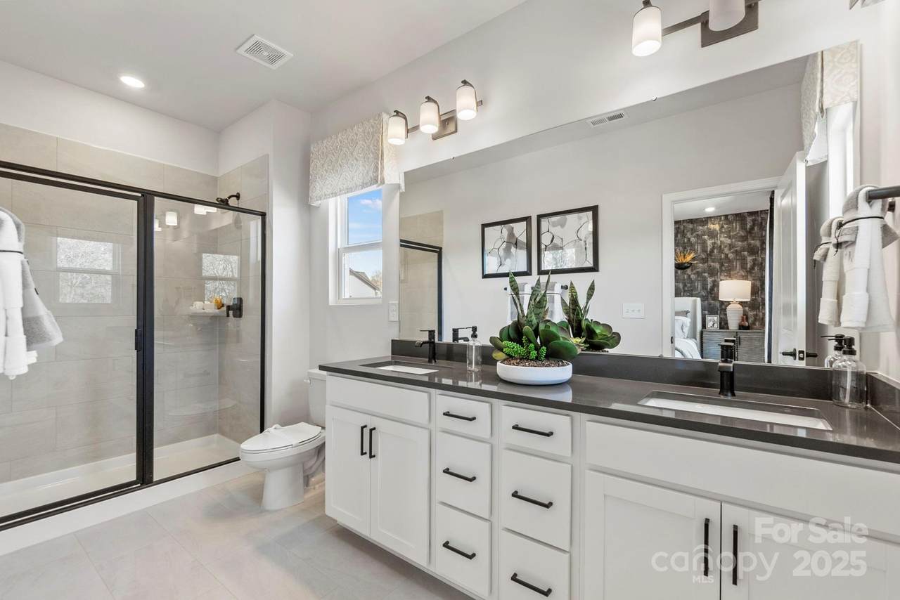 2310 Donnelly Hills Lane - Photo 1