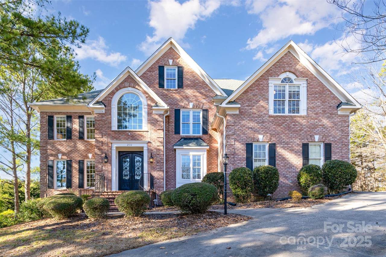 2510 Tulip Hill Drive - Photo 1
