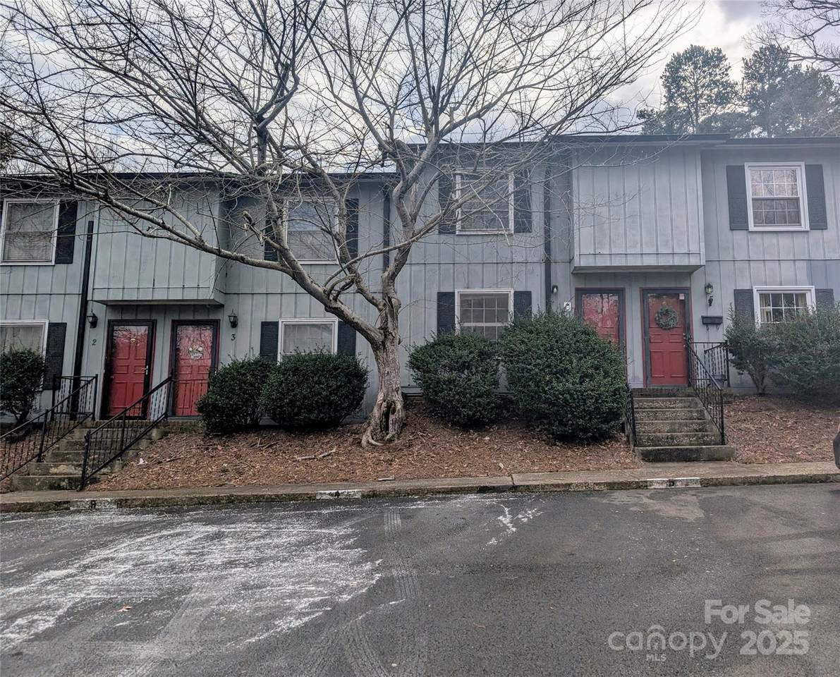 115 Eastcliff Drive - Photo 1