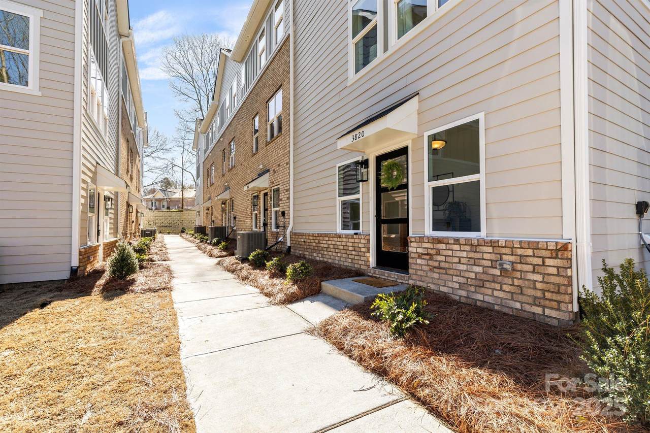 3820 Odom Way - Photo 1