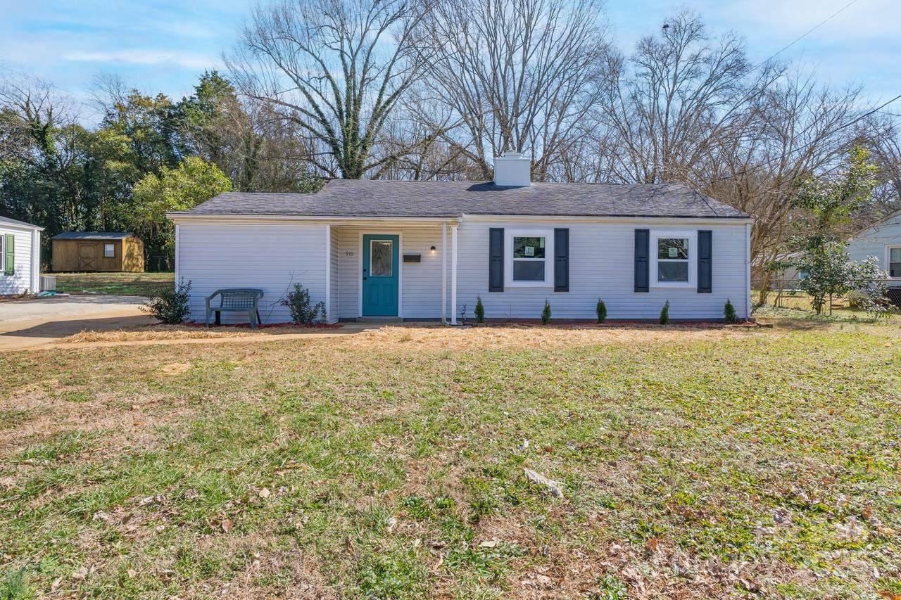 910 Mcdow Drive - Photo 1