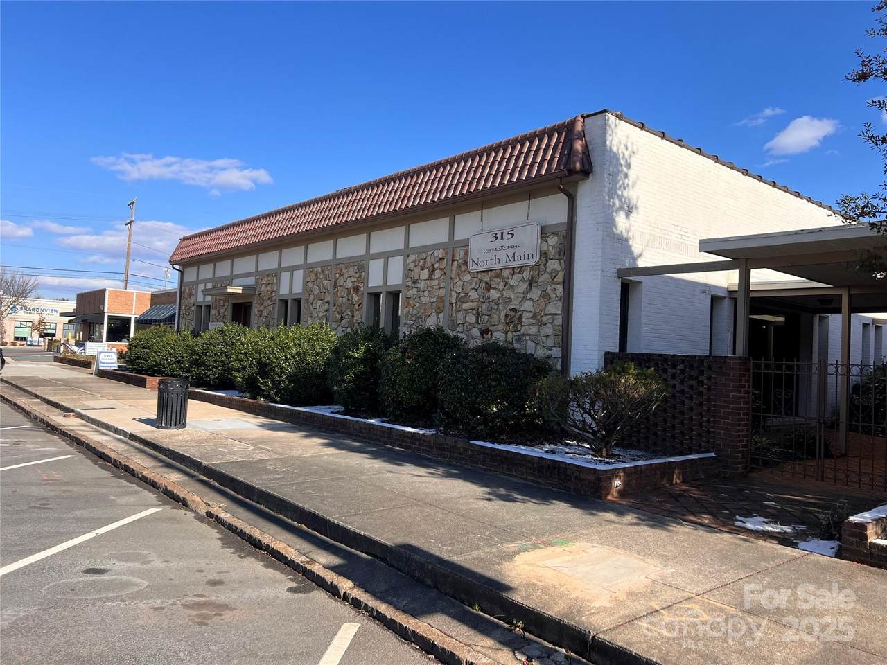 315 Main Street - Photo 1