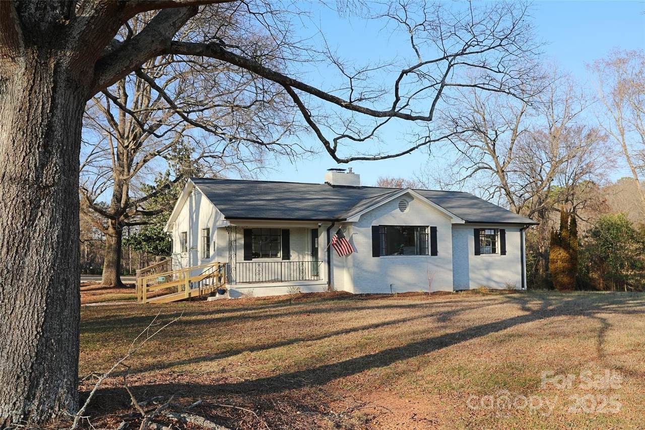 8405 Fairview Road - Photo 1