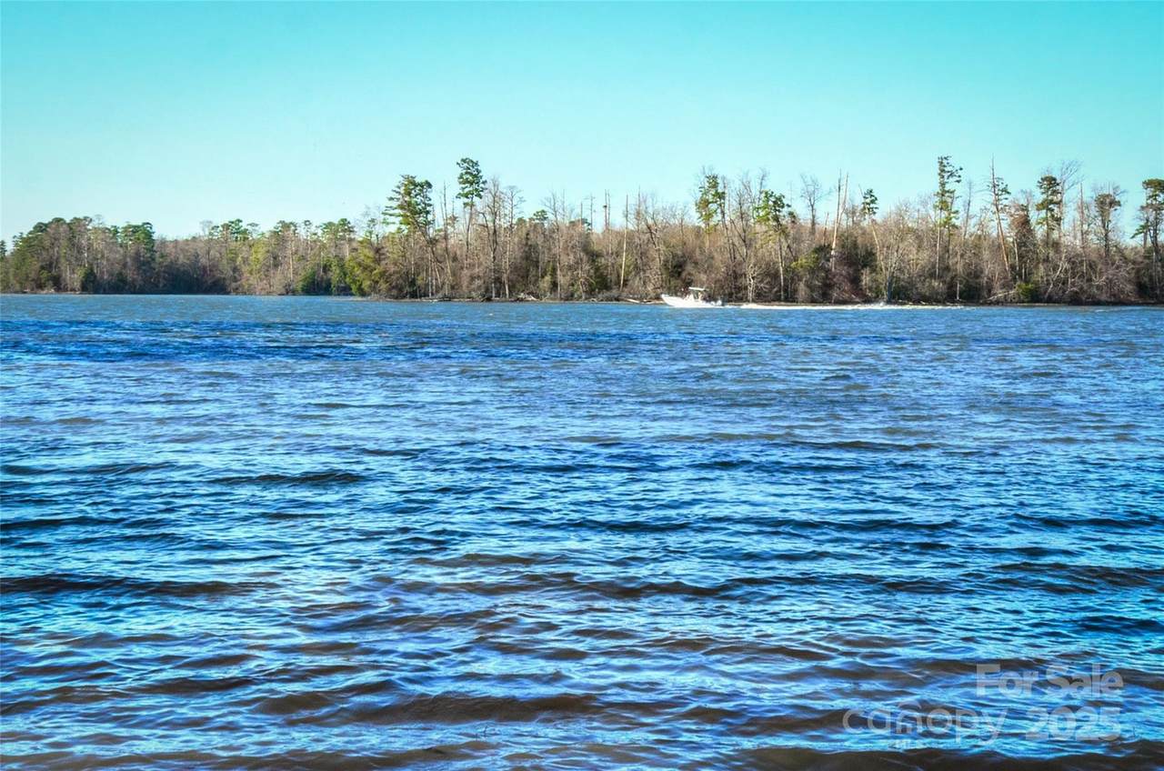 110 Watch Harbor Road - Photo 1