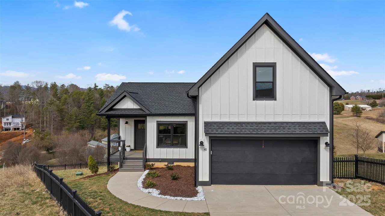 41 Alaskan Drive - Photo 1