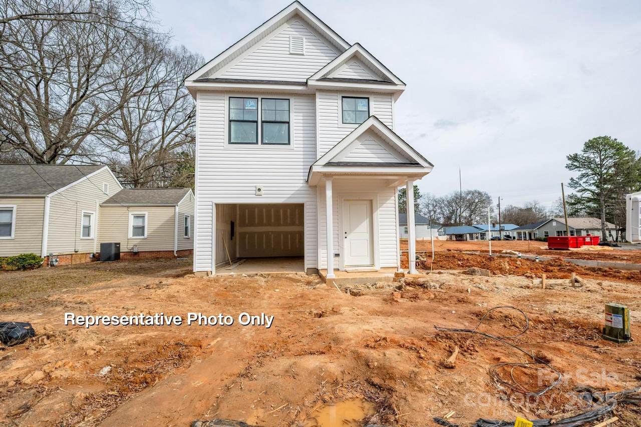 504 Sharpe Street - Photo 1