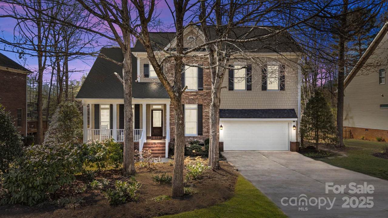 1011 Columbine Road - Photo 1
