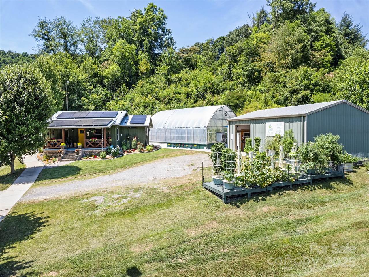 66 Bradley Street - Photo 1